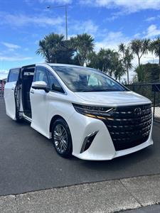 2023 Toyota Alphard - Thumbnail