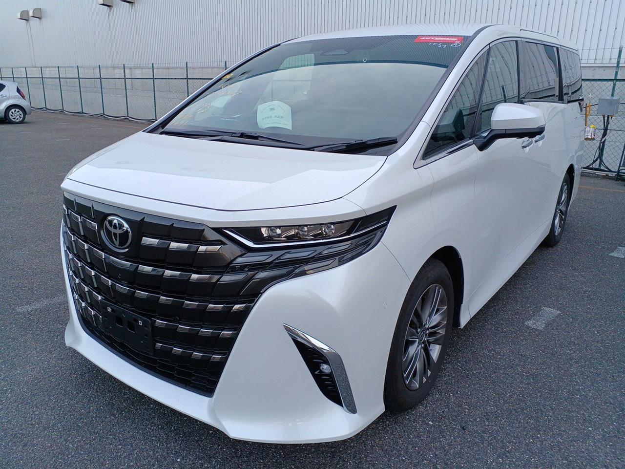 2023 Toyota Alphard