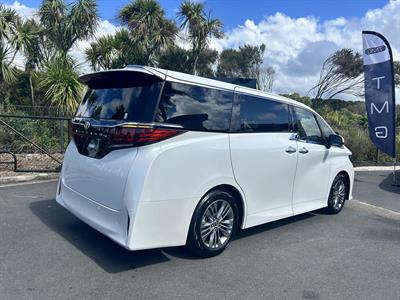 2023 Toyota Alphard - Thumbnail