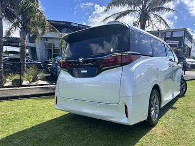 2023 Toyota Alphard - Thumbnail