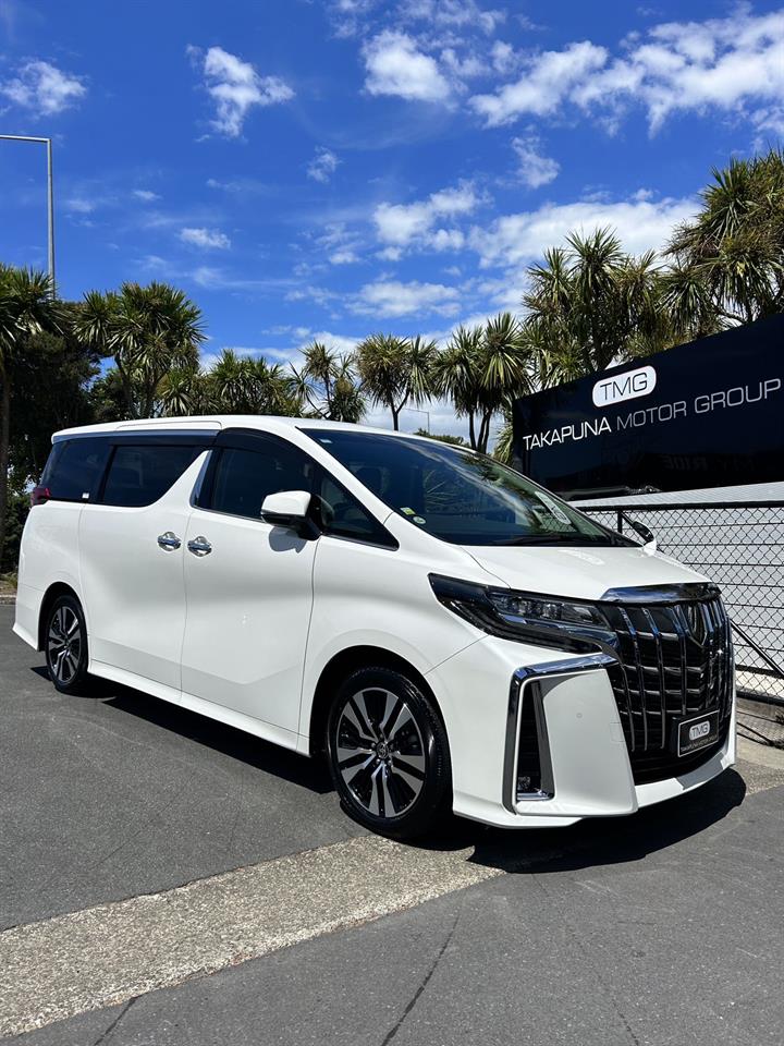 2023 Toyota Alphard