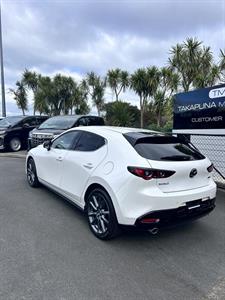 2023 Mazda Mazda3 - Thumbnail