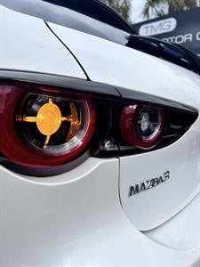 2023 Mazda Mazda3 - Thumbnail