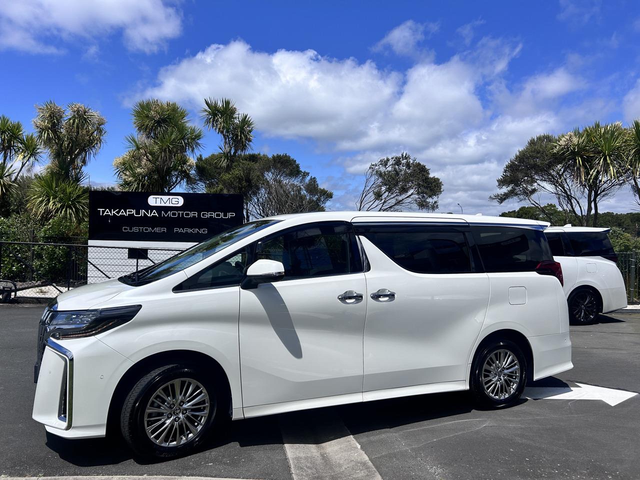 2023 Toyota Alphard