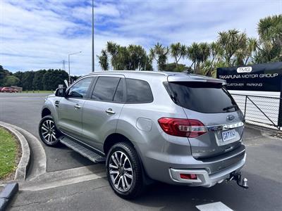 2020 Ford Everest - Thumbnail