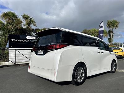 2023 Toyota Alphard - Thumbnail