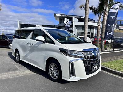 2022 Toyota Alphard - Thumbnail