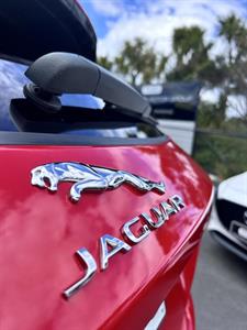 2020 Jaguar E-PACE - Thumbnail