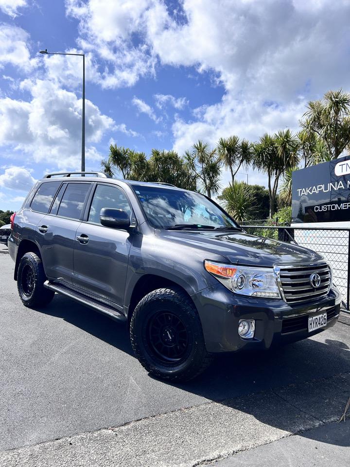 2015 Toyota LandCruiser