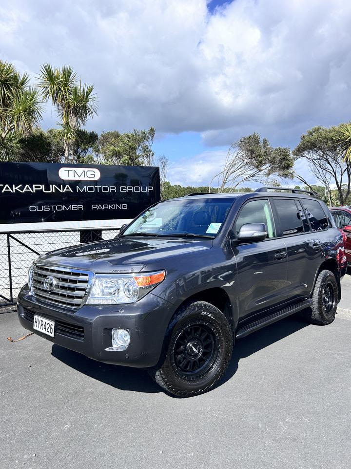 2015 Toyota LandCruiser