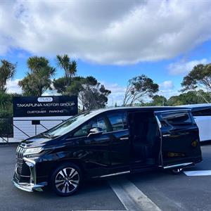 2023 Toyota Alphard - Thumbnail