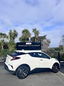 2018 Toyota C-HR - Thumbnail