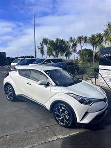 2018 Toyota C-HR - Thumbnail